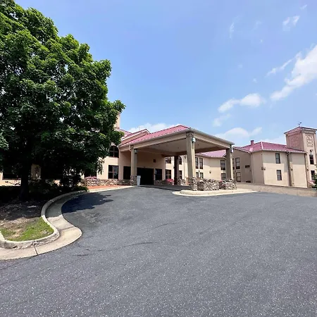 Wingate By Wyndham Waynesboro-2