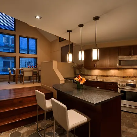 Executive Inn Whistler-2