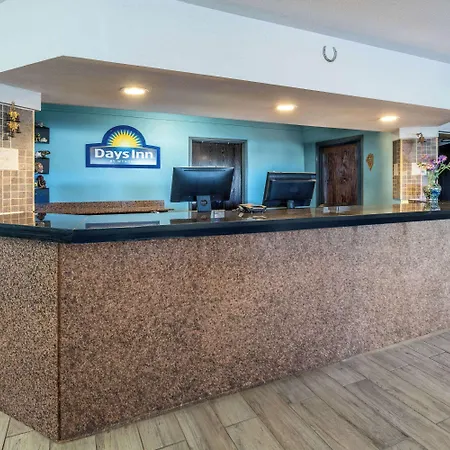 Days Inn By Wyndham Lamar-2