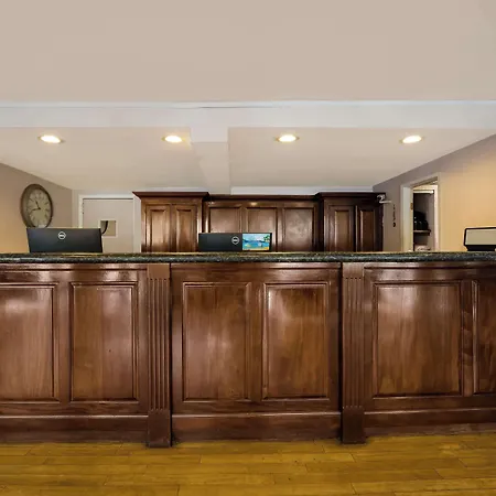 Surestay Plus By Best Western Woodbury Inn-3