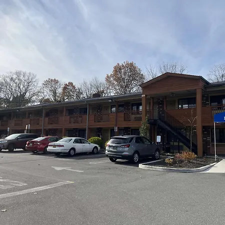 Surestay Plus By Best Western Woodbury Inn-2