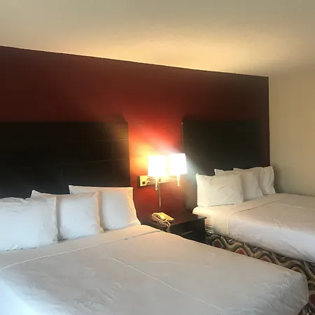 Red Roof Inn & Suites San Angelo-3