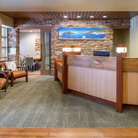 The Lodge At Tiburon-2