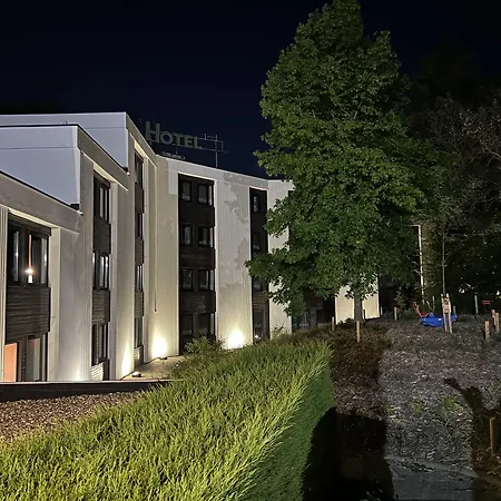 Logis Hotel Des Acacias Lille Neuville En Ferrain, Restaurant L'Acacias Gourmand-3
