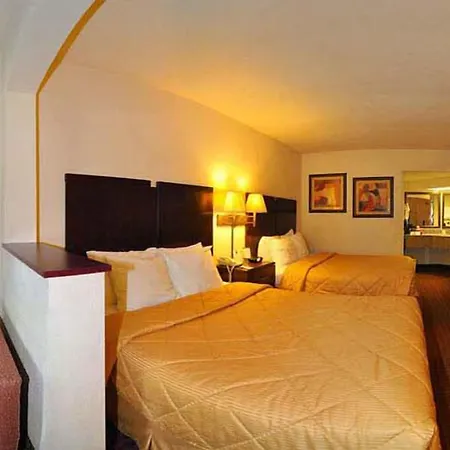 Quality Inn & Suites Near Panama City Beach-2