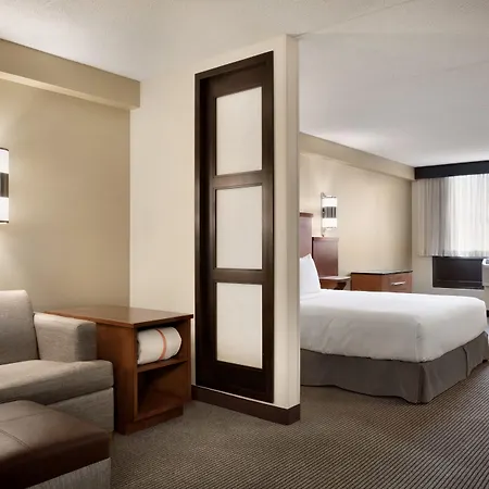 Hyatt Place Chicago Hoffman Estates-2