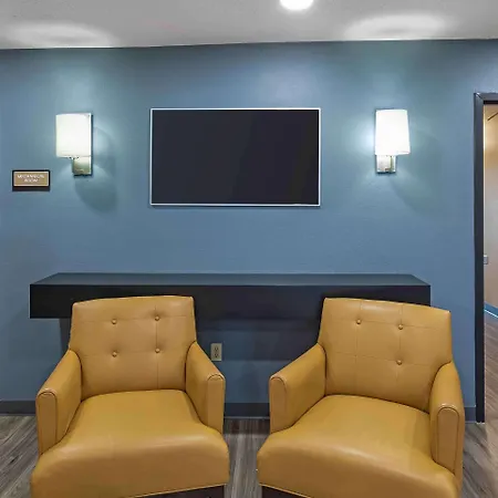 Extended Stay America Select Suites - Milwaukee - Waukesha-2