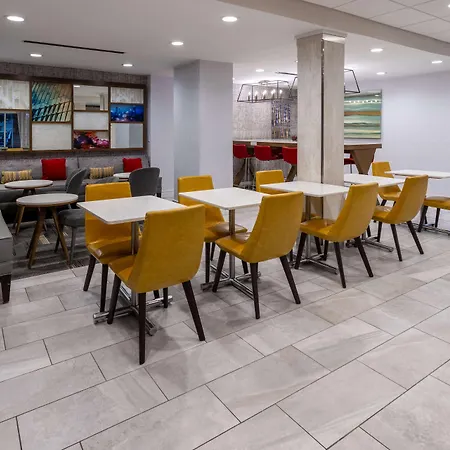 Hampton Inn Atlanta-Georgia Tech-Downtown-3