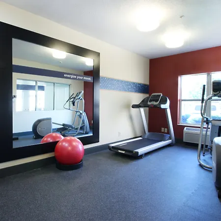 Hampton Inn & Suites Fort Wayne-North-2