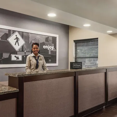 Hampton Inn & Suites Fort Wayne-North-3