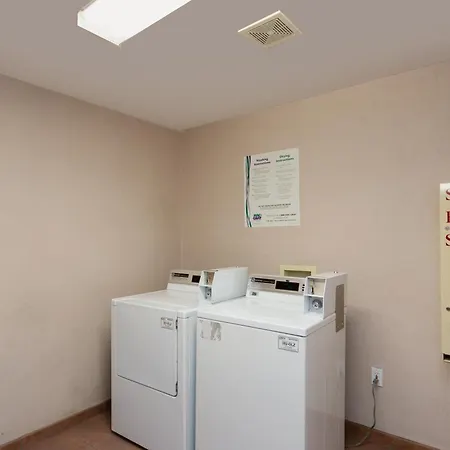 Vagabond Inn Executive-2