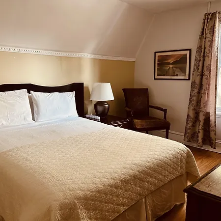 Rideau Inn-3