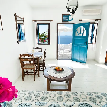 Nikos Villas-2