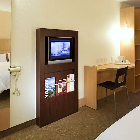 Ibis Hotel Dublin-3