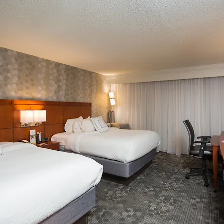 Courtyard By Marriott Boston Westborough-3