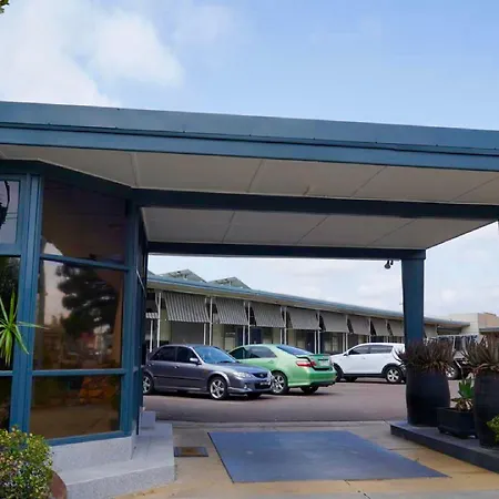 Country Motor Inn-3