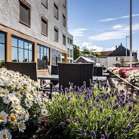 Quality Hotel Grand Larvik-2