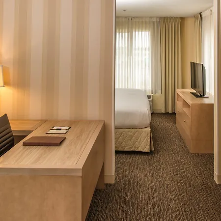 Doubletree By Hilton Portland - Beaverton-2