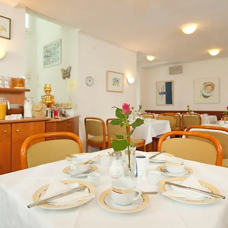 Hotel Aigner-3