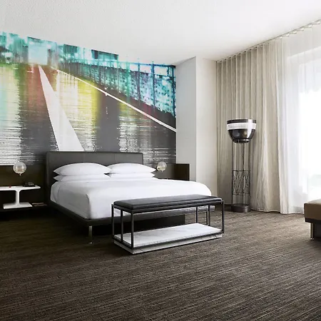 New York Marriott At The Brooklyn Bridge-3