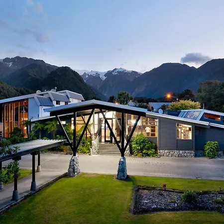 Scenic Hotel Franz Josef Glacier-3