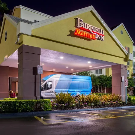 Fairfield Inn Orlando Airport-3