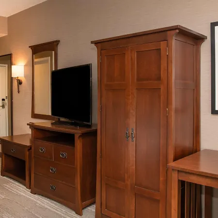 Hampton Inn & Suites Rochester/Victor-2