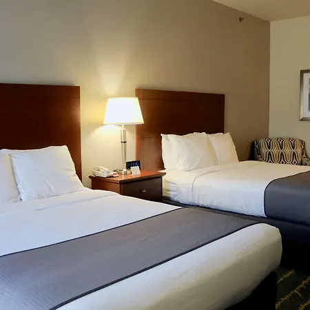 Best Western Fostoria Inn & Suites-2