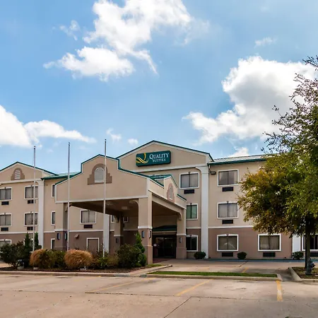 Quality Suites Burleson - Ft Worth-3