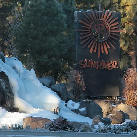 The Pines At Sunriver-2