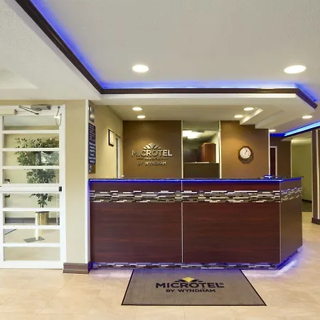 Microtel Inn By Wyndham Spartanburg Duncan-3
