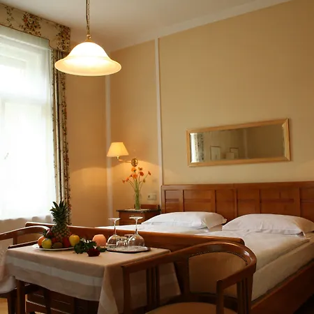Hotel Villa Westend-2