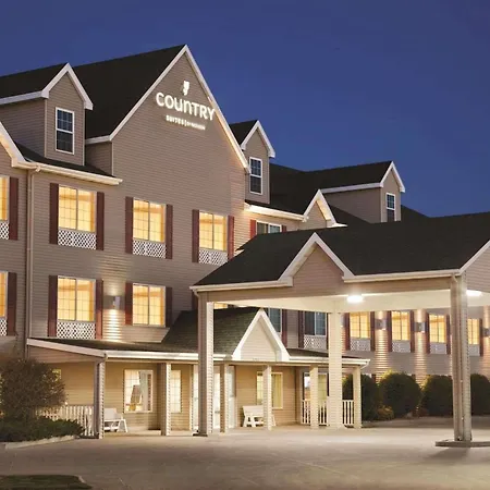Country Inn & Suites By Radisson Bismarck Waterpark-2
