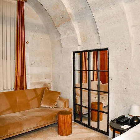 Evanthia Cave Suites-2