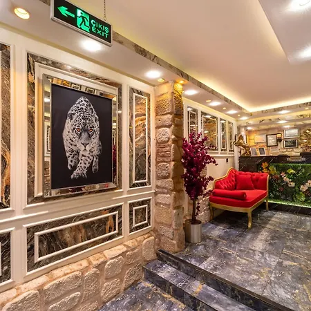 Ren Plus Suites-3