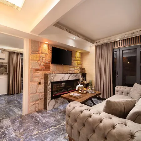 Ren Plus Suites-2
