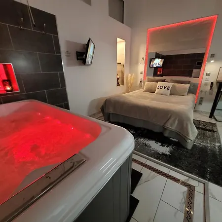 Escapade Blésoise Chambres-Appart-Loft&Spa-Jacuzzi-3