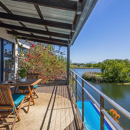 Ladybird Boutique Hotel At Kanonkop Operated By Touch Down Africa-3