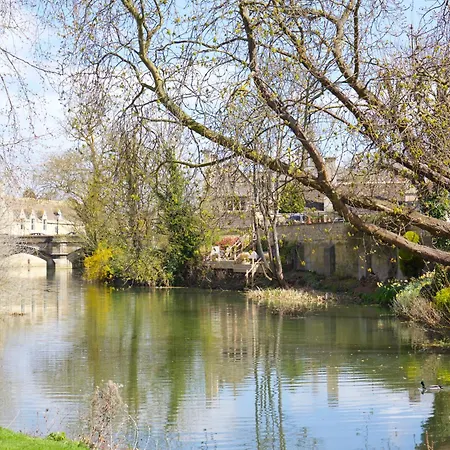 Garden House Stamford-3