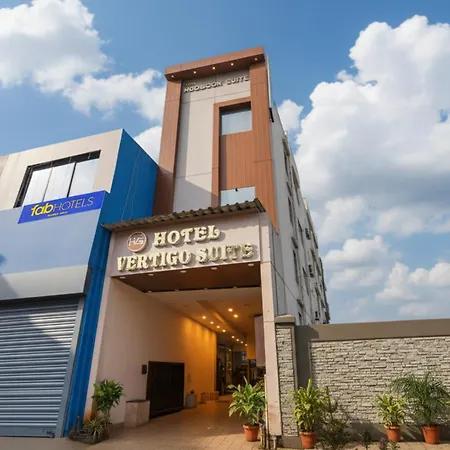 Fabhotel Vertigo Suites-3