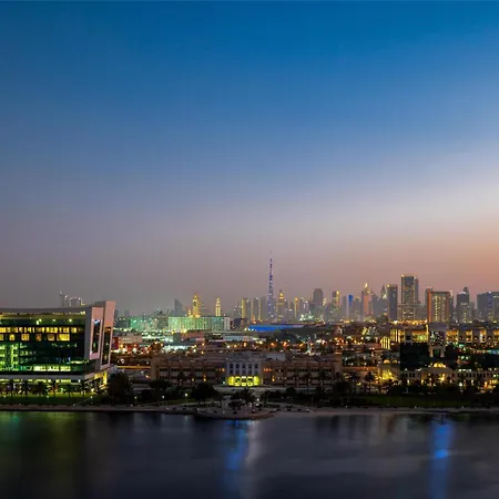 Hilton Dubai Creek Hotel & Residences-3