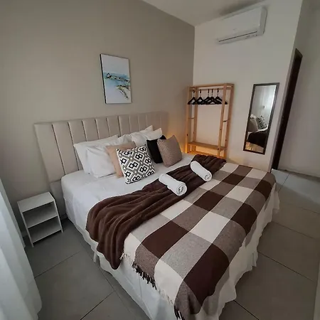 Pousada Fullano _ Entre Copacabana E Ipanema - Suites Privativas Confortaveis!-3
