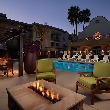 Hampton Inn & Suites Phoenix/Scottsdale-2