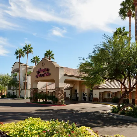 Hampton Inn & Suites Phoenix/Scottsdale-3