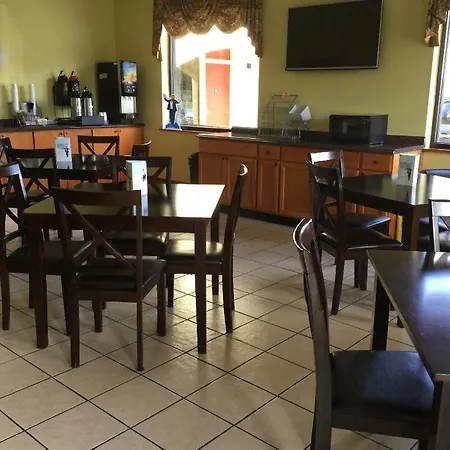 Super 8 By Wyndham Walterboro-2