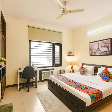 Fabhotel Golf Luxury- 10 Min From Sector 42-43 Rapid Metro Station-3