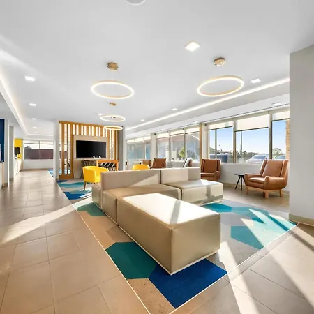 Microtel Inn & Suites By Wyndham Prattville Montgomery-3