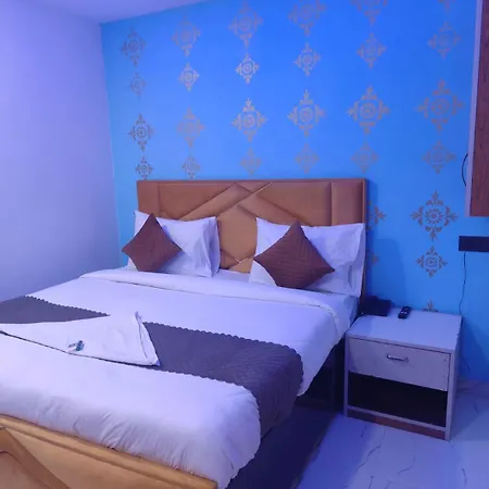 Hotel Mannat - Near Thyagaraj Sports Complex-2