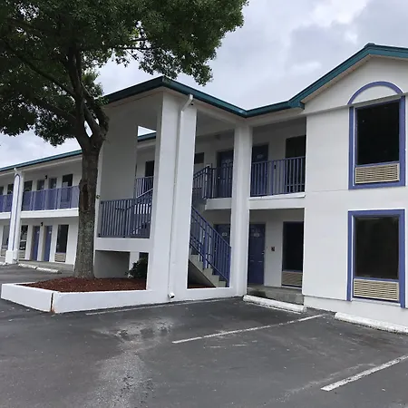 Motel 6 Pensacola, Fl - Nas-3