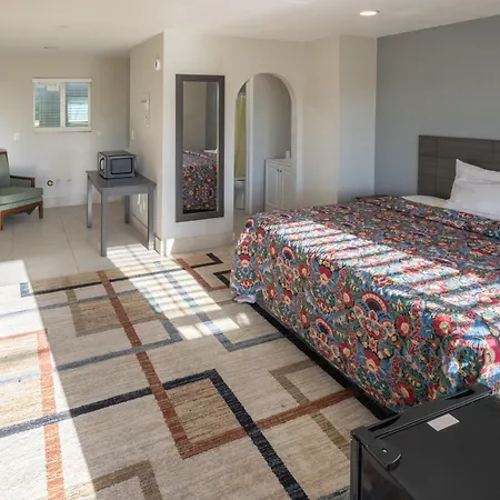 Motel 7 By Oyo Near Phoenix Airport-3